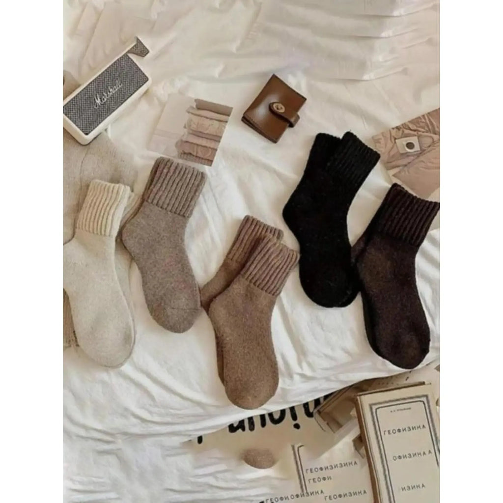 Women's 5-Pair Bridal Casual Socks, Minimalist Multicolor Plain Style, Soft Comfortable Fabric, Warm All-Day Mid-Calf Socks, Fall & Winter Everyday Wear