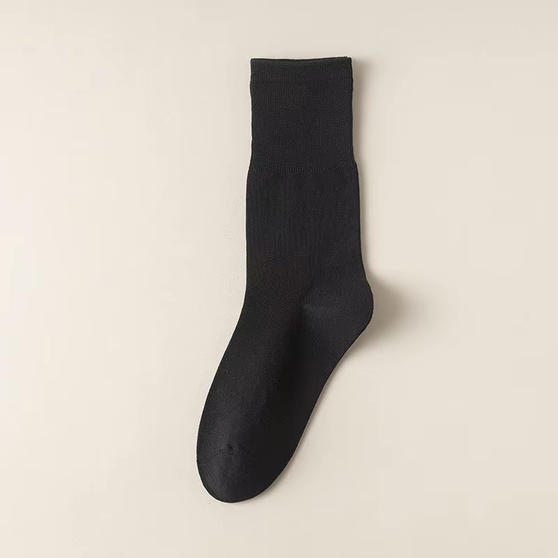 HOT SALE3/6/12 Pairs of Women's Spring or Summer Solid Colors Simple and Comfortable Mid Tube Socks Gradient Color