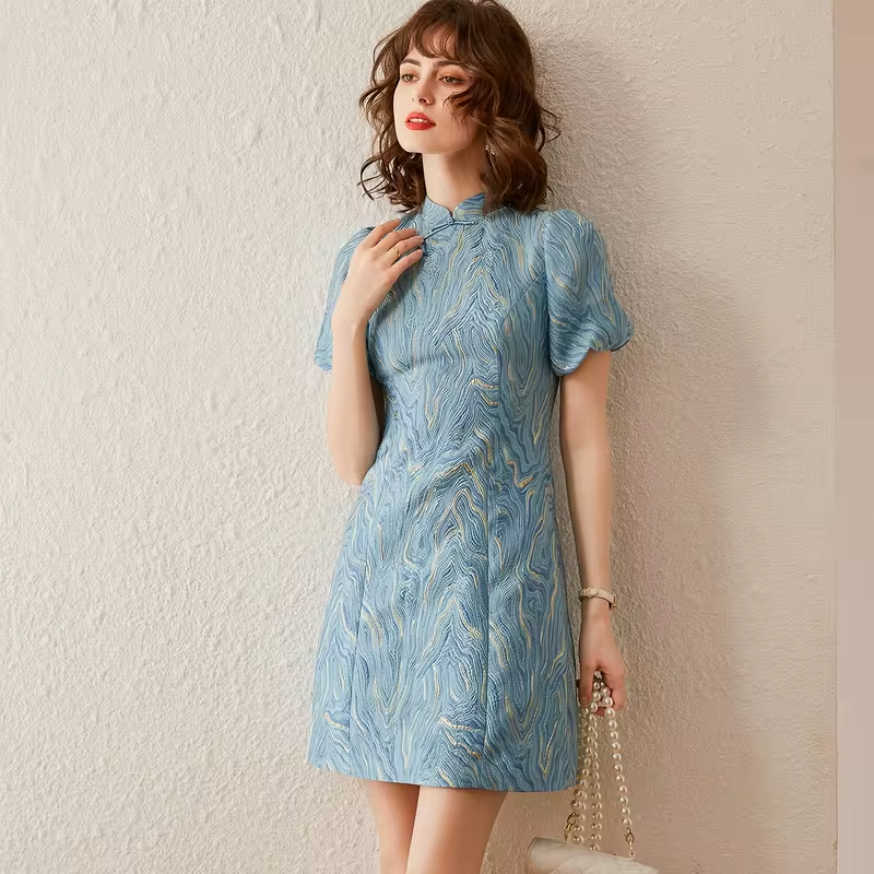 LOUIS YAO Women's Dresses 2026 Stand Collar Frog Button Puff Sleeve Casual Midi Dress Summer Jacquard Texture Dress Elegant