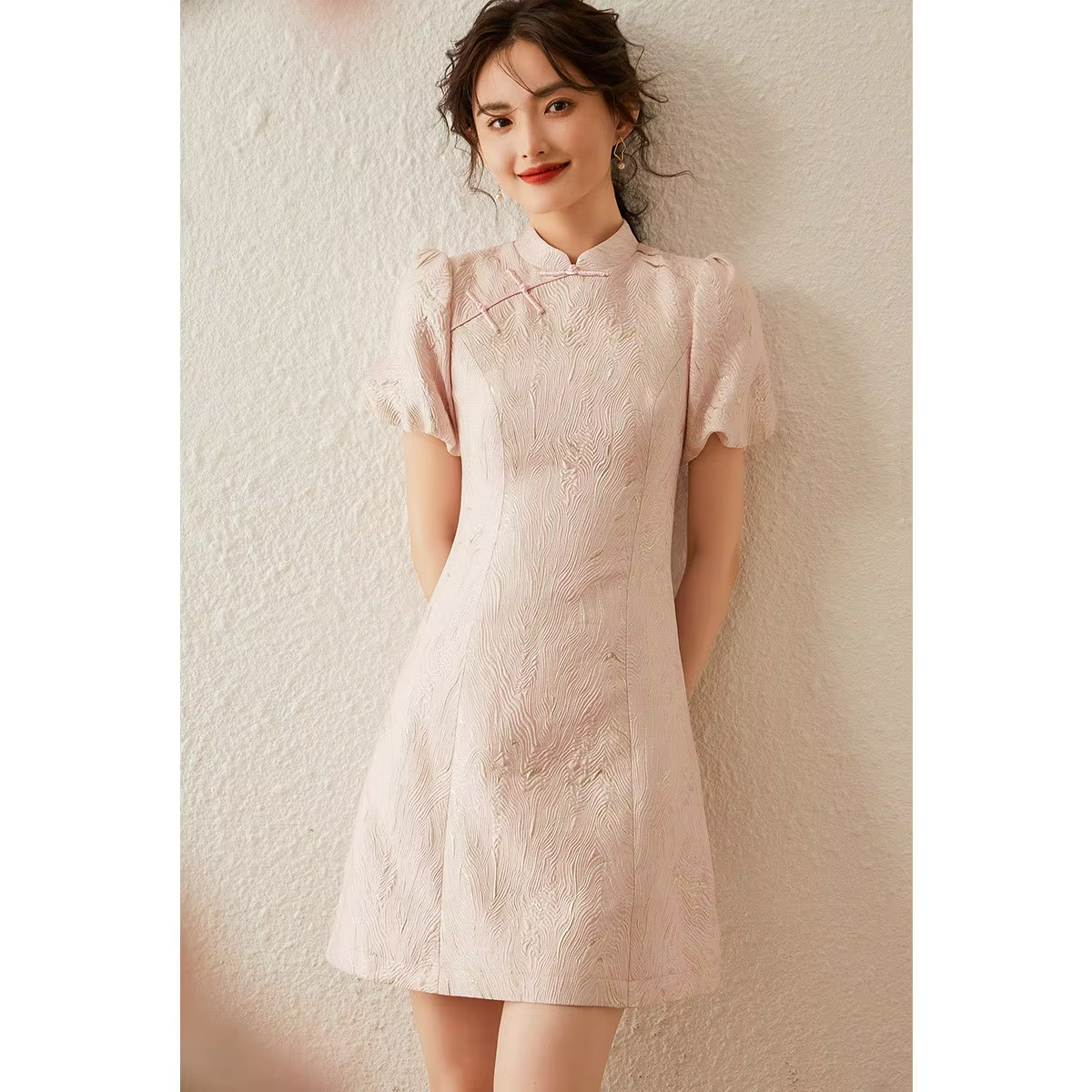LOUIS YAO Women's Dresses 2026 Stand Collar Frog Button Puff Sleeve Casual Midi Dress Summer Jacquard Texture Dress Elegant